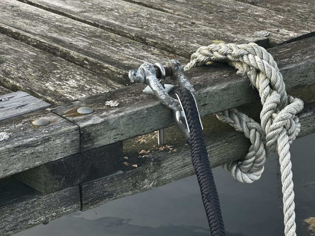 Nya båtringar på Björla brygga